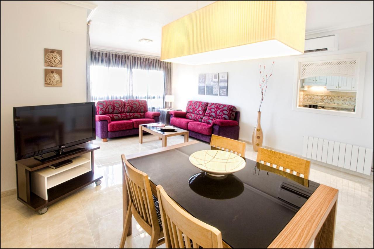 Apartamentos Lomas De Кампоамор Екстериор снимка
